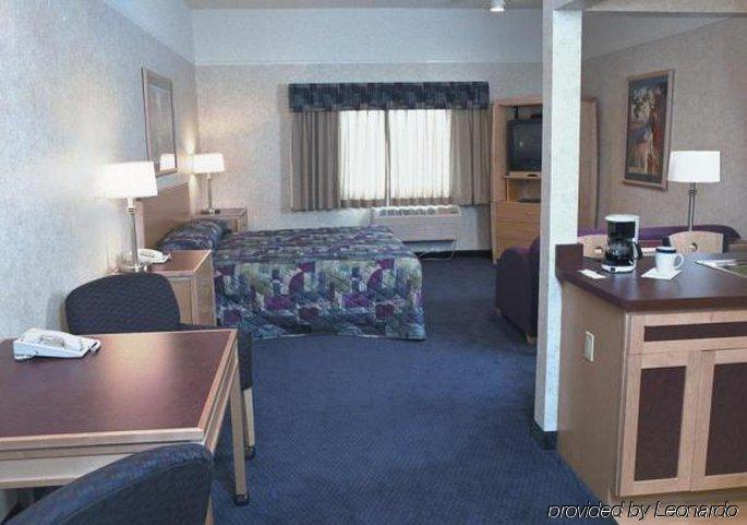 Concorde Inn Clinton Township Стая снимка
